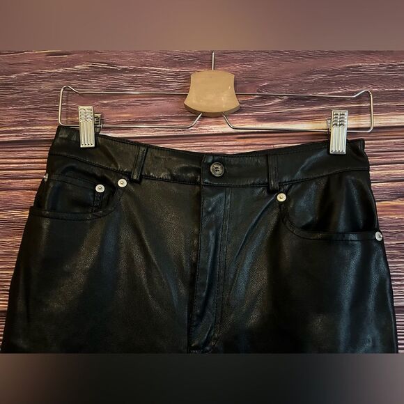 Urban Outfitters Black Faux pants. Size 28/28 - Picture 2 of 8